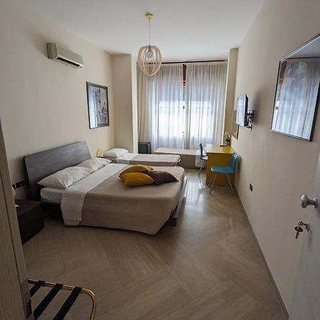 Napoli City Inn Ngoại thất bức ảnh