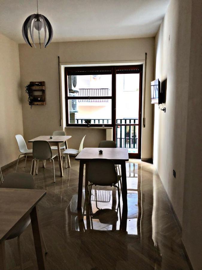 Napoli City Inn Ngoại thất bức ảnh